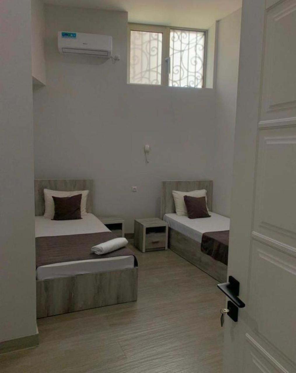Hotel Menua Yerevan Room photo
