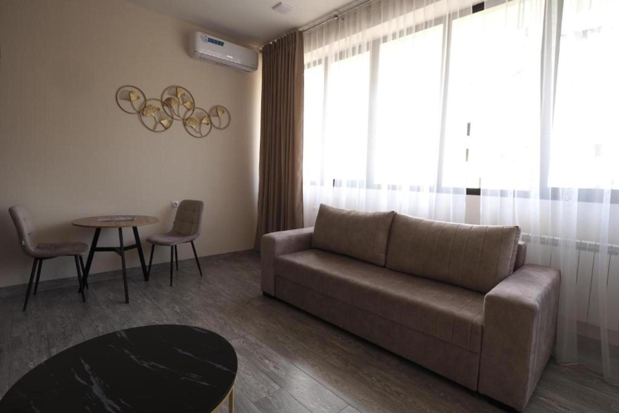 Hotel Menua Yerevan Room photo